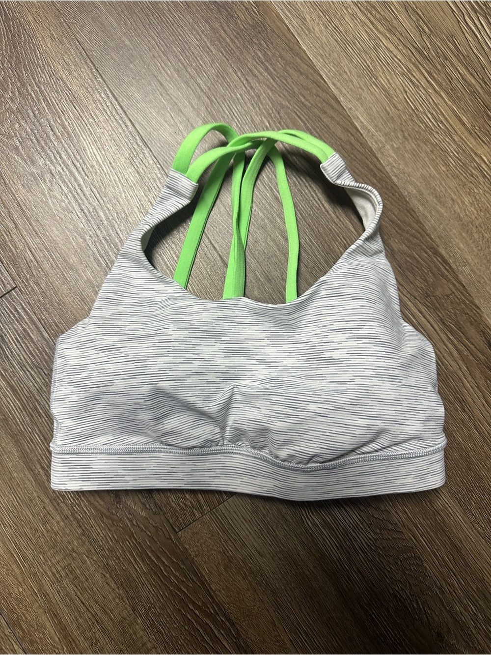 Lululemon Women’s 4 Light Gray Striped Sports Bra with Green Straps and pads